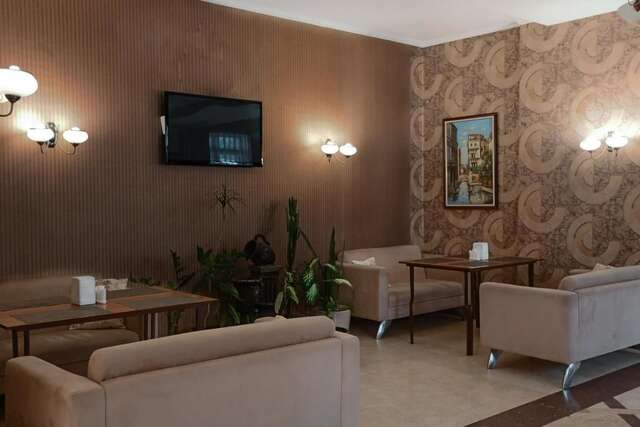 Отель Отель Golden Palace Алматы-16